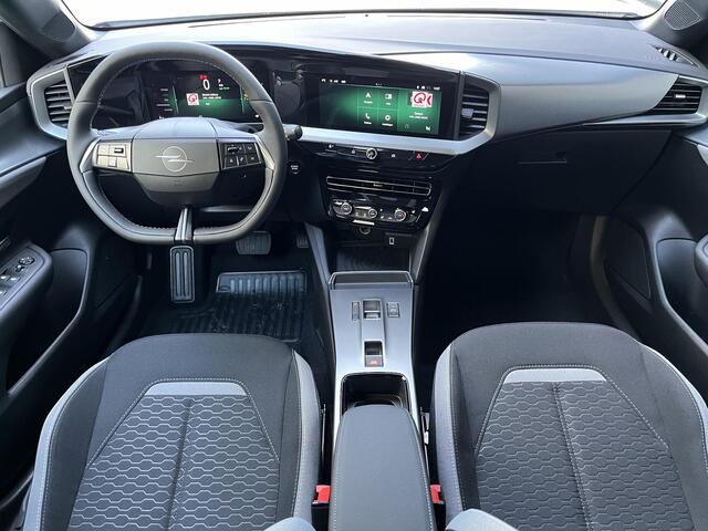 Opel MOKKA Electric Business Edition 54 kWh 156pk | LONG RANGE! | CAMERA| STUURVERWARMING | NAVI PRO | PURE PANEL | ISOFIX |