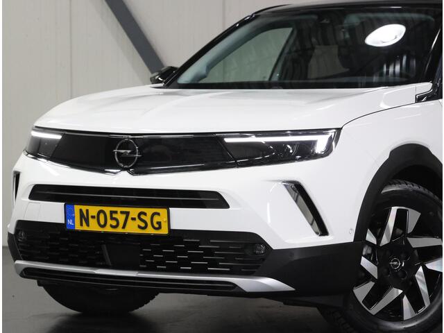 Opel MOKKA Mokka-e Elegance 50kWh 136PK | 1ste eigenaar | 3 FASE | ACCURAPPORT 91% | Cruise Control | Climate Control | LED | Camera | 18"LMV | Digitale Cockpit | Navigatie | FULL LED | Isofix | Privacy Glass | Two-Tone | Warmtepomp |