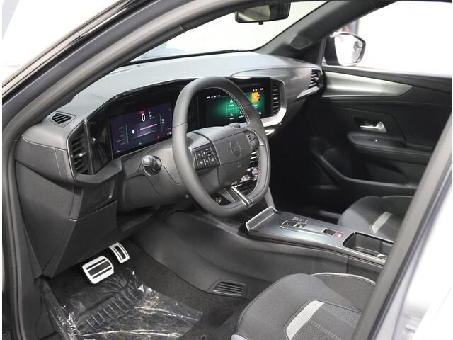 Opel MOKKA Electric GS 54 kWh 156PK | Adaptieve Cruis Control | Camera | Draadloos Opladen | Dodehoek Detectie | LED Matrix | Keyless | AppleCarplay/Androidauto | Isofix | Privacy Glass |