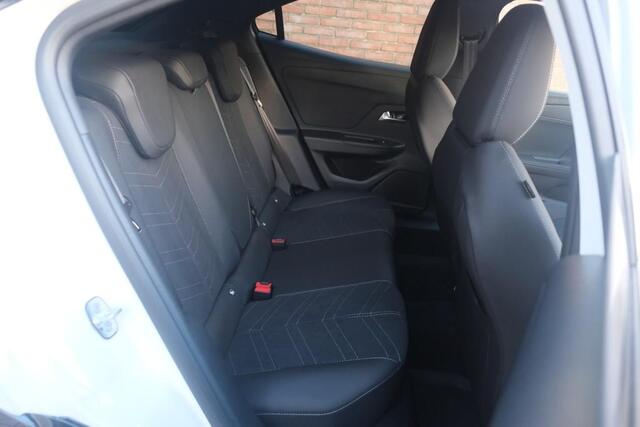 Opel MOKKA 1.2 Turbo 130pk EAT8 GS | Nieuw Model ! | App Connect | Camera| Cruise | Massage | Winter Pakket