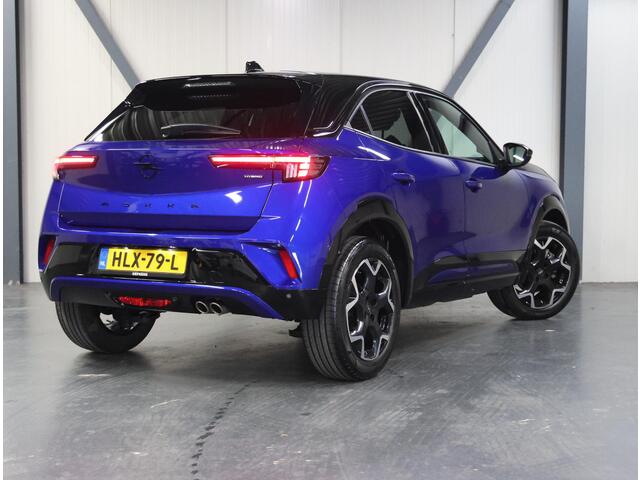 Opel MOKKA 1.2 145PK Hybrid GS | 1ste eigenaar | Alcantara | Stoel/Stuurverwarming | Massagestoel | FULL LED | Camera | Two-tone | Privacy Glass | AppleCarPlay/AndroidAuto | Navigatie | Adaptief Cruise Control | Keyless | Isofix |