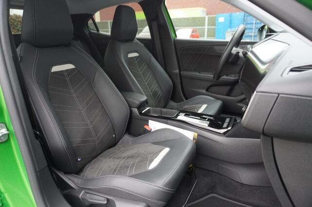 Opel MOKKA 1.2 Turbo Ultimate Automaat / 1e eig. / Stoelverwarming / Camera / Adaptive Cruise
