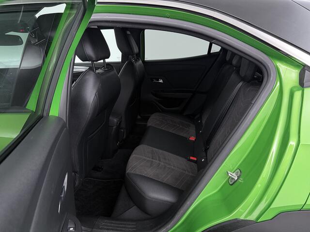 Opel MOKKA Electric Ultimate 50 kWh | Camera | Stuur & Stoelverwarming | Navigatie | Apple Carplay/Android Auto | Matrix Koplampen |