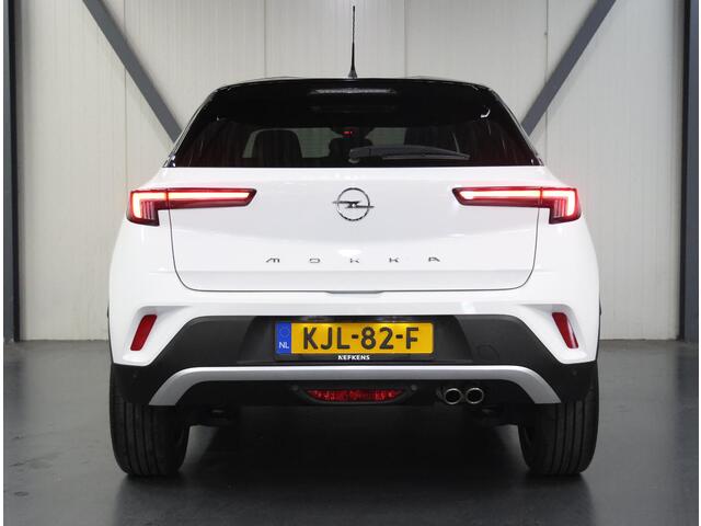 Opel MOKKA 1.2 130PK Ultimate | 1ste eigenaar | Alcantara | Stoel/Stuurverwarming | Massagestoel | FULL LED | Camera | Two-tone | Privacy Glass | AppleCarPlay/AndroidAuto | Navigatie | Adaptief Cruise Control | Keyless | Isofix |