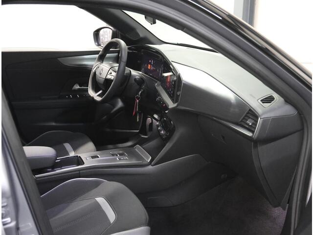 Opel MOKKA 1.2 130PK Turbo GS | 1ste eigenaar | AppleCarPlay/AndroidAuto | Armsteun | FULL LED | Camera | Two-tone | Privacy Glass | Navigatie | Cruise Control | Isofix | Parkeersensoren | DAB Radio |