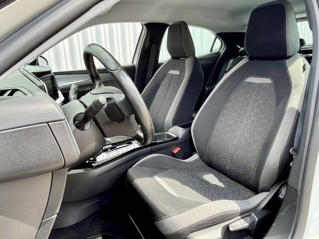 Opel MOKKA 1.2 Turbo Edition Navigatie | Trekhaak | All Season banden | cam