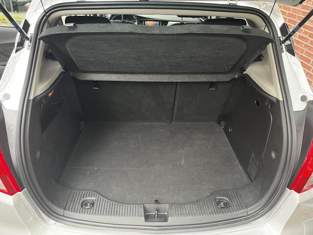 Opel MOKKA X Edition 1.4 Turbo 140pk | ALL SEASON BANDEN | TREKHAAK | NAVI PRO | CLIMA | APPLE CARPLAY / ANDROID AUTO | PARKEERSENSOREN | ISOFIX |