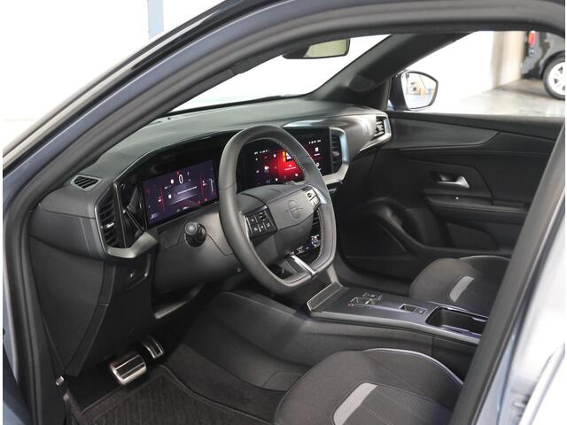 Opel MOKKA 1.2 130PK Turbo GS | 1ste eigenaar | AppleCarPlay/AndroidAuto | Armsteun | FULL LED | Camera | Two-tone | Privacy Glass | Navigatie | Cruise Control | Isofix | Parkeersensoren | DAB Radio |