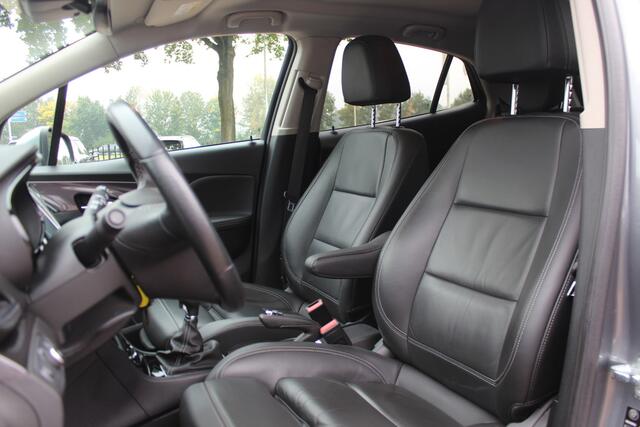 Opel MOKKA X 1.4 Turbo Innovation / Trekhaak / Camera / Keyless / 19'' / Navigatie / Leder / Stuurverwarming / DAB / Cruise Control