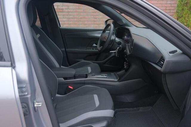 Opel MOKKA 1.2 Turbo Hybrid 145pk eDCT6 | Nieuw Model ! | App Connect | Climate | Cruise | Camera | PDC