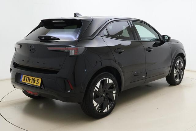 Opel MOKKA Electric GS 54 kWh | Navigatie | Camera | Climate control | Stuurwielverwarming | Lichtmetalen velgen | Keyless | Cruise control adaptive
