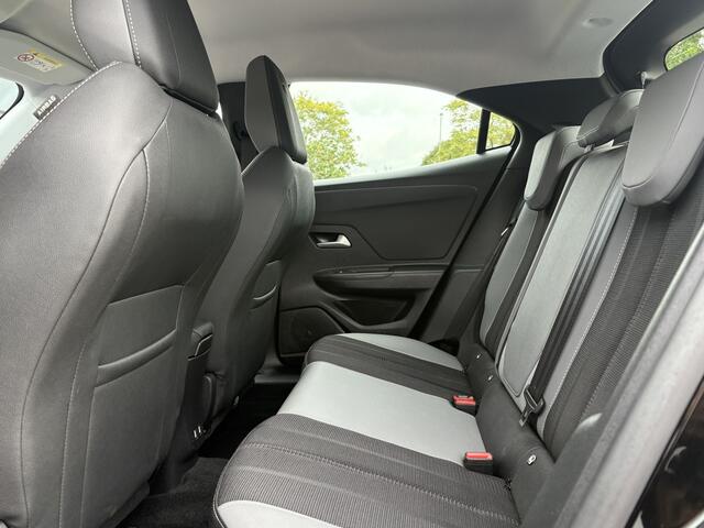 Opel MOKKA 1.2 Turbo | Stuurverwarming | Afn Trekhaak | Carplay | Achteruitrijcamera