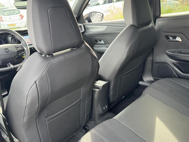 Opel MOKKA GS Hybrid 145 pk 2026 Als nieuw! Nieuwprijs € 39.995.-! | Incl. fabrieksgarantie en geheel rijklaar! Winterpakket | Full LED | Draadloos Carplay | Camera | PDC | 17" |