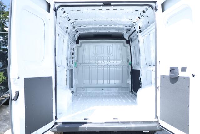 Opel MOVANO 2.2D 140pk S&S L2H2 3.5t | Airco | Cruise | PDC | Bluetooth | Voorraad
