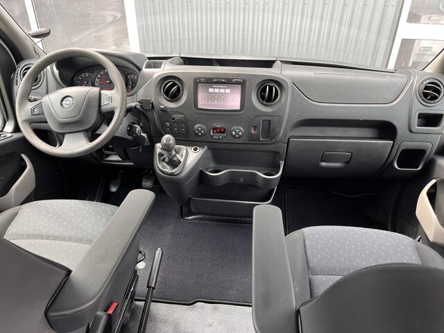 Opel MOVANO 2.3 CDTI DC Pick-up Open laadbak Dubbele cabine Airco Cruise control Trekhaak 2500 trekgewicht Navigatiesysteem Telefoonvoorbereiding 6 persoons pick-up p-up Euro 6
