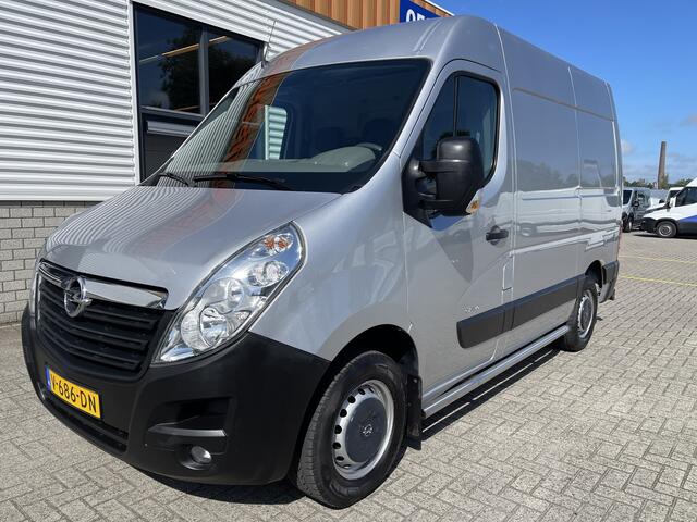 Opel MOVANO 2.3 CDTI 145pk BiTurbo L1H2 / rijklaar ¤ 12.950 ex btw / lease vanaf ¤ 281 / airco / cruise / geveerde chauffeursstoel / stamdkachel / trekhaak 2500 kg !