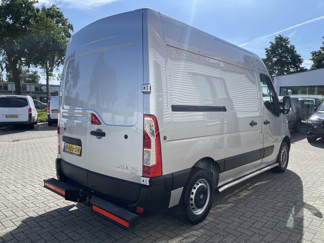 Opel MOVANO 2.3 CDTI 145pk BiTurbo L1H2 / rijklaar ¤ 12.950 ex btw / lease vanaf ¤ 281 / airco / cruise / geveerde chauffeursstoel / stamdkachel / trekhaak 2500 kg !