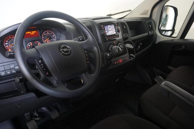 Opel MOVANO 2.2D 140 L2H2 Edition Airco Navi Parkeersensoren Trekhaak