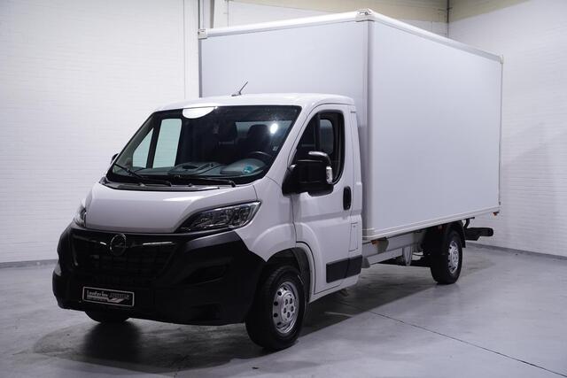 Opel MOVANO 2.2D 140 pk Bakwagen met Laadklep va 419,- p/mnd Airco, Cruise Control, 3-Zits, LxBxH 430x201x210 cm