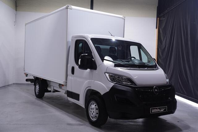 Opel MOVANO 2.2D 140 pk Bakwagen met Laadklep va 419,- p/mnd Airco, Cruise Control, 3-Zits, LxBxH 430x201x210 cm