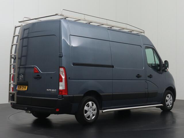 Opel MOVANO 2.3Turbo 135PK L2H2 | Imperiaal | Trekhaak | Alarm | Navigatie | Camera | 3-Persoons | Betimmering