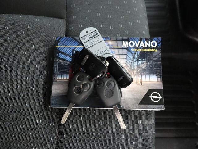 Opel MOVANO 2.3Turbo 135PK L2H2 | Imperiaal | Trekhaak | Alarm | Navigatie | Camera | 3-Persoons | Betimmering