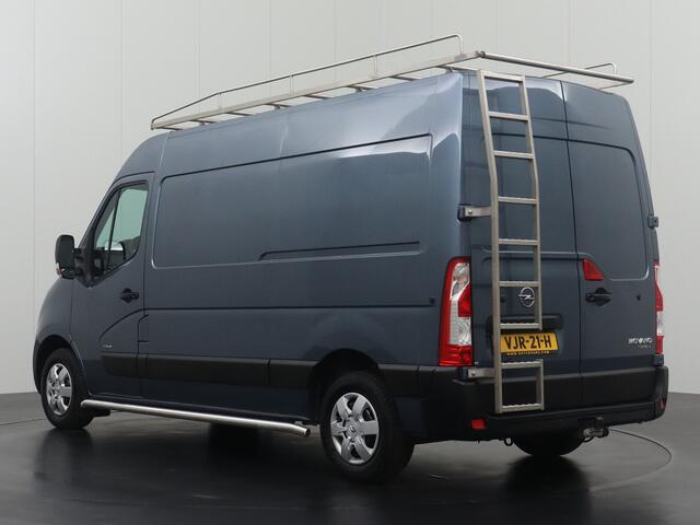 Opel MOVANO 2.3Turbo 135PK L2H2 | Imperiaal | Trekhaak | Alarm | Navigatie | Camera | 3-Persoons | Betimmering
