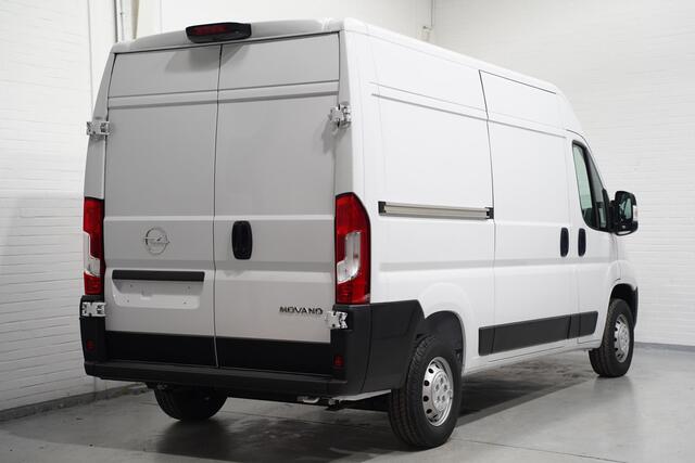 Opel MOVANO 2.2D 140 pk L2H2 Navi, Camera, v.a. 349,- p/mnd Apple Carplay, Cruise Control, 270 Graden Deuren, 3-Zits, Demo