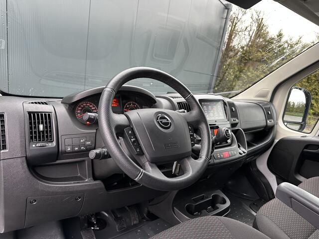 Opel MOVANO 2.2D / L3H2 / !! 11.543 KM !! / IMPERIAAL / TREKHAAK / CAMERA / ECC / CRUISE / NAVI