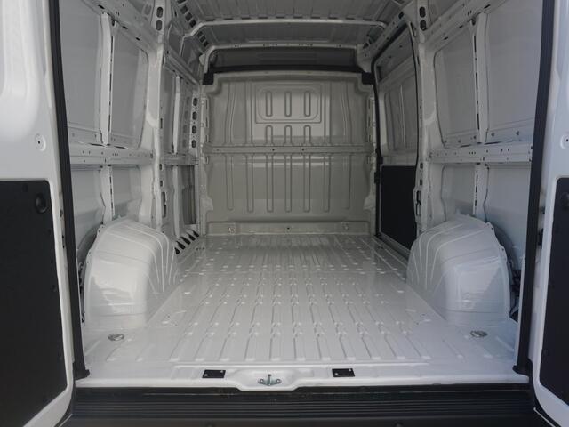 Opel MOVANO 2.2D 120 L2H2 3.3t | 0% rente | navigatie incl. Apple Carplay | camera | Climate Control | rijklaarprijs