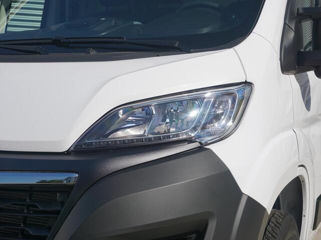 Opel MOVANO 2.2D 120 L2H2 3.3t | 0% rente | navigatie incl. Apple Carplay | camera | Climate Control | rijklaarprijs