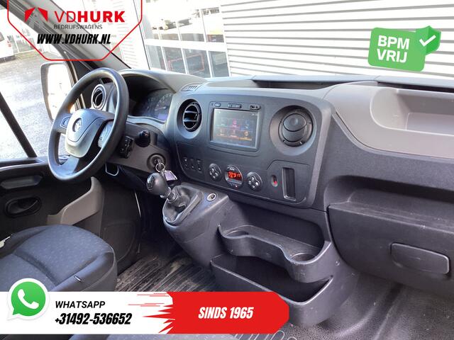 Opel MOVANO 2.3 CDTI 135 pk L2H2 BPM VRIJ! 2.5t Trekverm./ Climate/ Navi/ Cruise/ Camera/ Trekhaak/ PDC