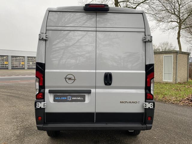 Opel MOVANO Electric 3.5t L3H2 ZWAAR 110 kWh | 420 KM WLTP | Houten afwerking laadruimte | Multimedia | DAB+ | NAVI | Apple Carplay | Android Auto | Achteruitrijcamera | Parkeersensoren achter | Bestuurdersstoel comfort | Bank voorpassagiers | van ¤57.921 voor ¤49.40