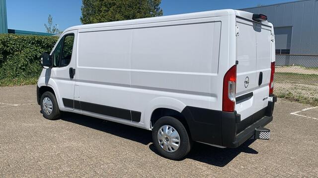 Opel MOVANO 2.2D 120 S&S L2H1 3.0t | NIEUW | Achteruitrijcamera | Trekhaak | Dodehoek detectie | LED | Digitale binnenspiegel