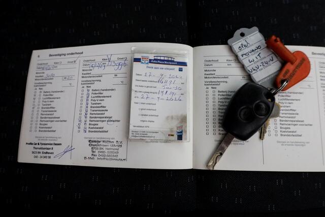 Opel MOVANO 2.3 Turbo 150pk Automaat Bakwagen met laadklep en zijdeur 06-2021
