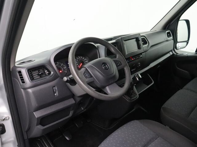 Opel MOVANO 2.3Turbo 135PK L2H2 | Navigatie | Camera | Trehaak | Airco | Cruise