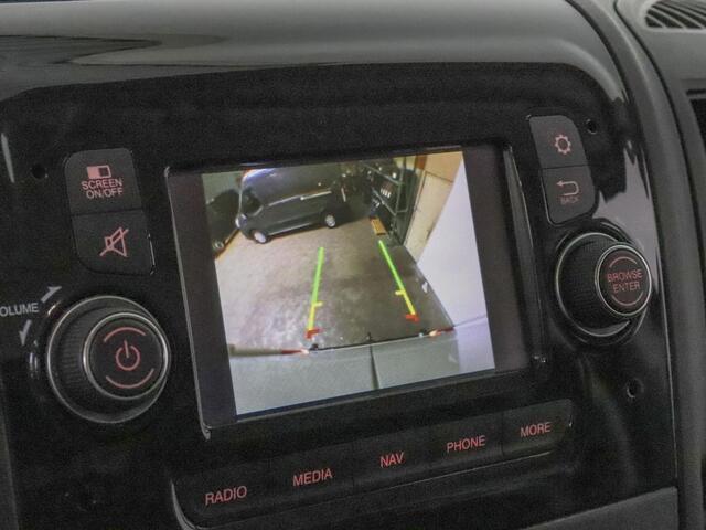 Opel MOVANO 140pk L2H2 Edition Navi Camera Parkeersensoren Trekhaak Cruise control Airco