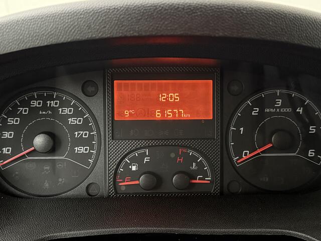 Opel MOVANO 140PK Bakwagen | Laadlift | Zijdeur | Camera | Dakspoiler | Airco | Cruise | 3-Zits