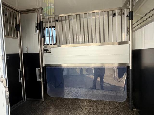 Opel MOVANO Paardenwagen/Veewagen Hengsten Uitvoering Airco Cruisecontrol NIEUW