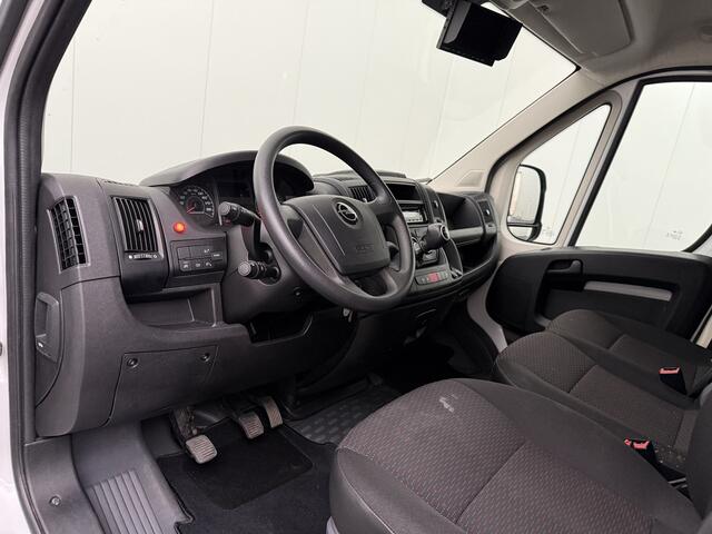 Opel MOVANO 2.2HDI 140PK Bakwagen+Laadklep | Camera | Airco | Cruise | 3-Zits