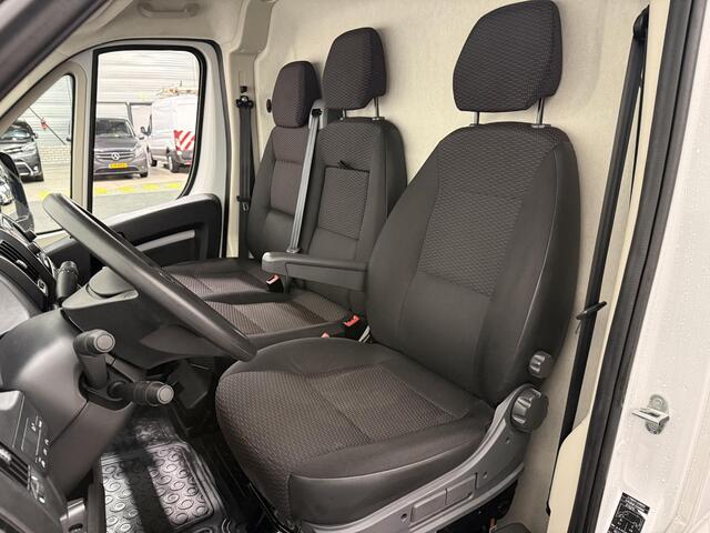 Opel MOVANO 2.2D 140 L2H2 Edition Opel Movano 2.2D 140 L2H2 Edition Airco Navi PDC Trekhaak Cruise control Nieuw Model