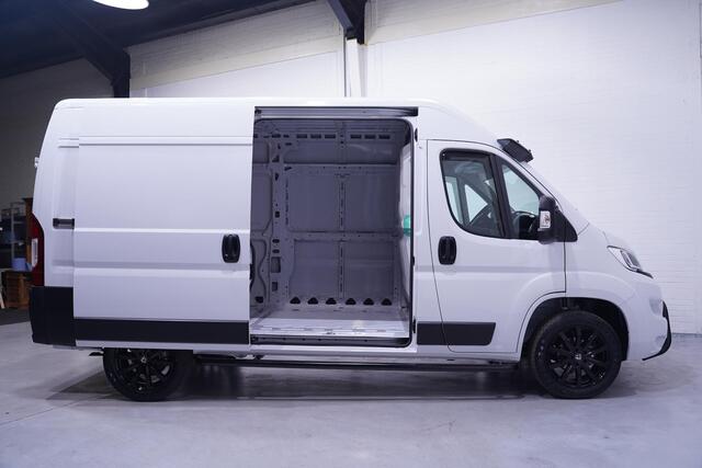 Opel MOVANO 2.2D 140 pk L2H2 White&Black Edition Navi 18" LMV, Bullbar + Sidebars Zwart, Camera, Apple Carplay, 3-Zits, Nieuw