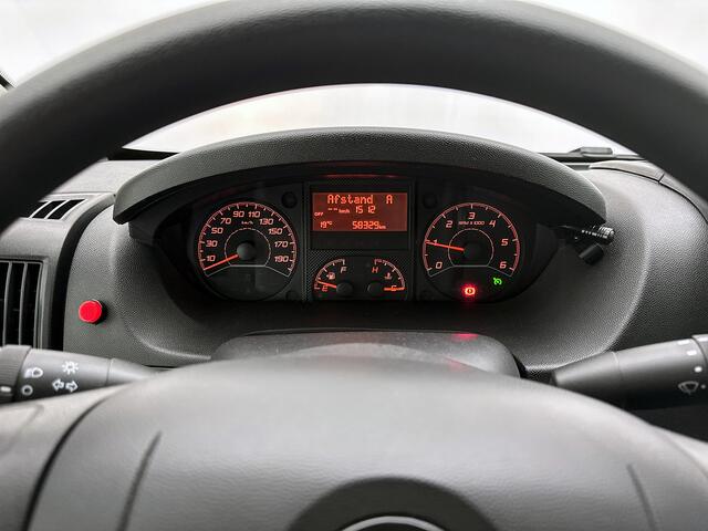 Opel MOVANO 2.2D 140pk Bakwagen met Laadklep Achteruitrijcamera Cruise control Dhollandia