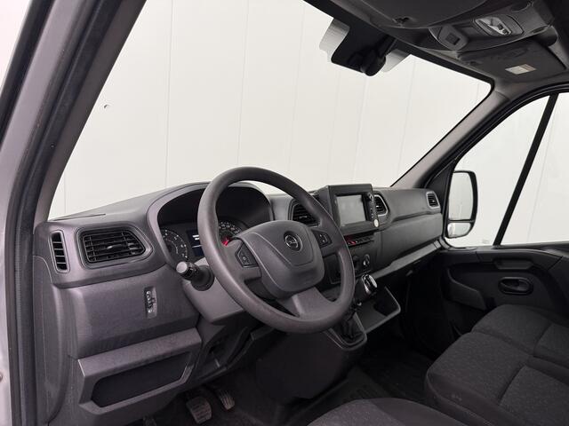 Opel MOVANO 2.3Turbo 135PK L2H2 | Navigatie | Camera | Airco | trekhaak | 3-Zits