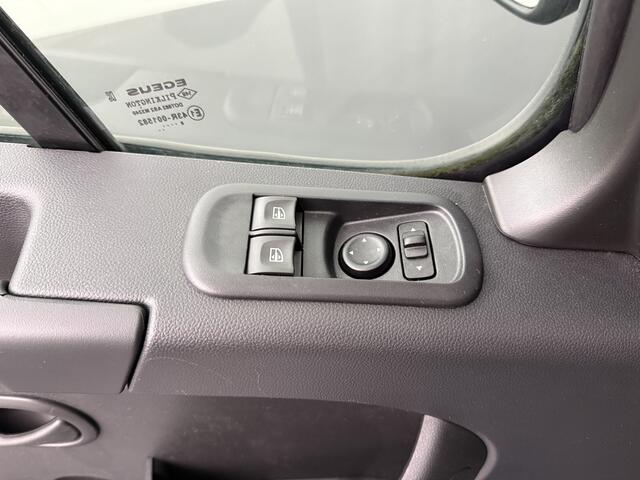 Opel MOVANO 2.3Turbo 135PK L2H2 | Navigatie | Camera | Airco | trekhaak | 3-Zits