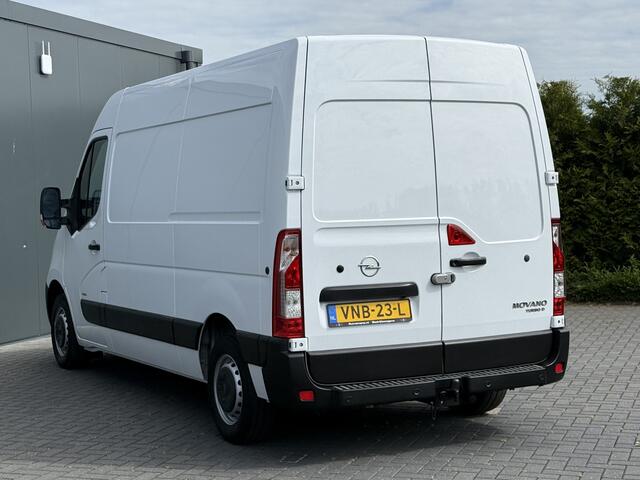 Opel MOVANO 2.3 Turbo 136 PK / L2H2 / INRICHTING / 1e EIG. / TREKHAAK / CAMERA / AIRCO / CRUISE / 3-ZITS