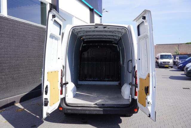 Opel MOVANO 2.3 Turbo 135PK L2H2 EURO 6 - Airco - Cruise - Camera - ¤13.950,- Excl.
