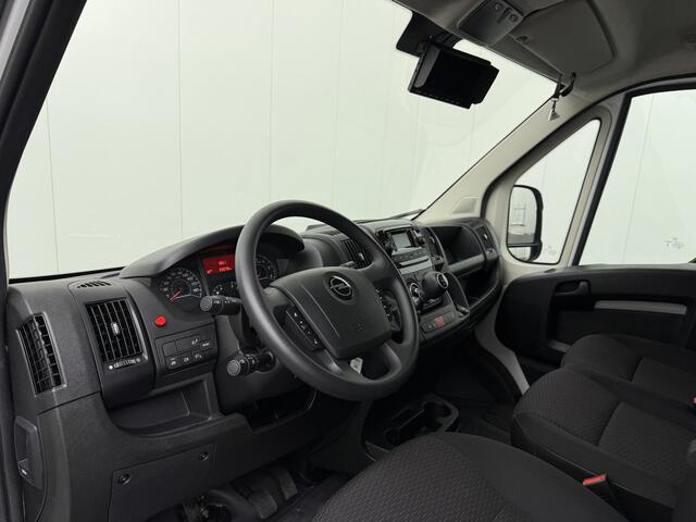Opel MOVANO 140PK Bakwagen | Laadklep | Dakspoiler | Camera | Airco | Cruise | 3-Zits