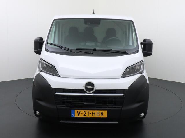 Opel MOVANO 2.2D 120 S&S L2H1 3.0t Opel Movano 2.2D 120 S&S L2H2 3.0t | Parkeer sensoren | Trekhaak | Parkeer camera