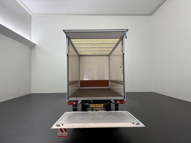 Opel MOVANO 140PK Bakwagen+Laadklep | 2500KG Trekhaak Dakspoiler | Camera | Airco | Cruise | 3-Zits